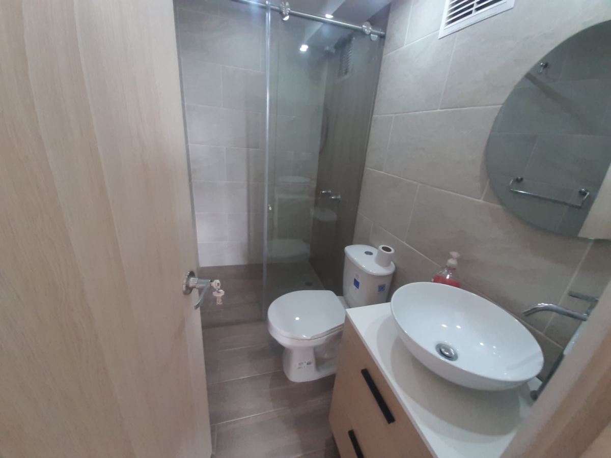 Apartamento en Arriendo - Bogota, MIRANDELA 5038