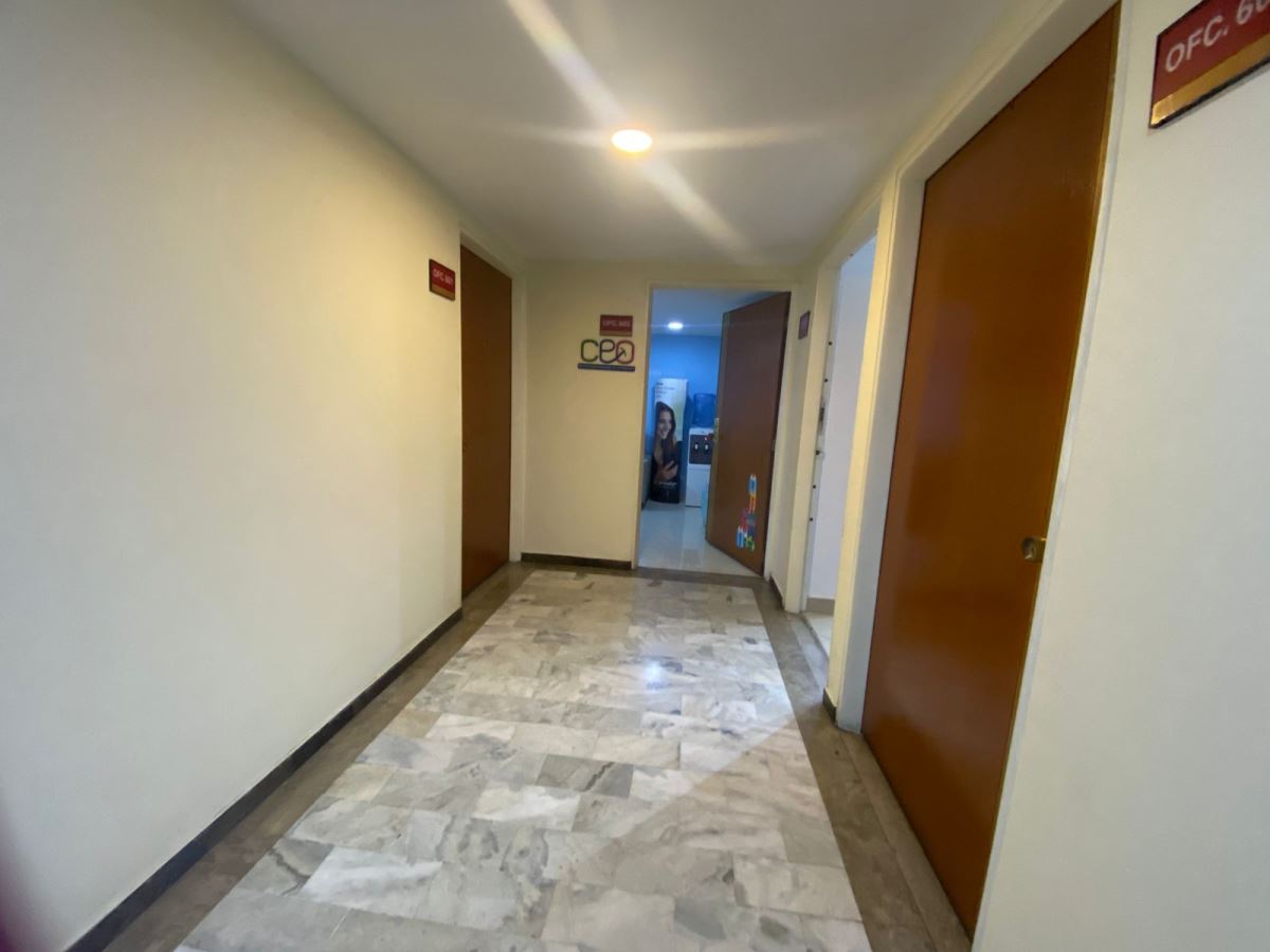 Oficina en Arriendo - Bogota, LAGO GAITÁN 5384