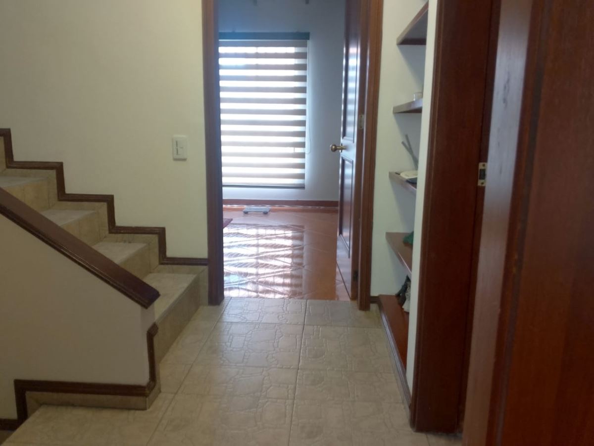 Casa en Venta - Bogota, JOSÉ JOAQUÍN VARGAS 3923