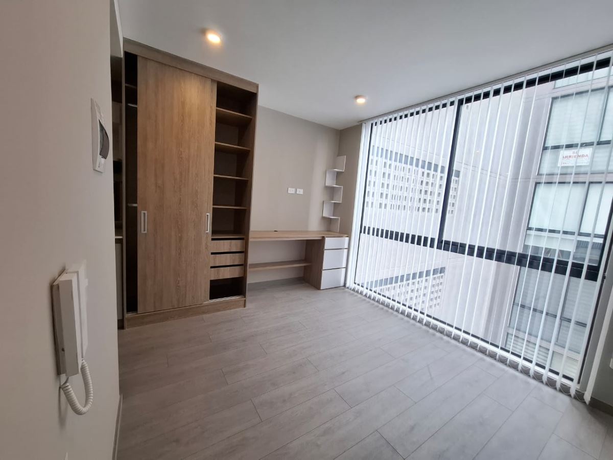 Apartamento en Arriendo - Bogota, LAS NIEVES 4598