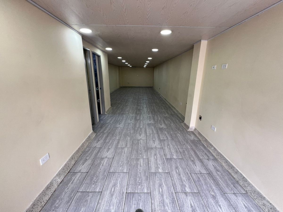 Local en Arriendo - Bogota, VILLA ALSACIA 5323