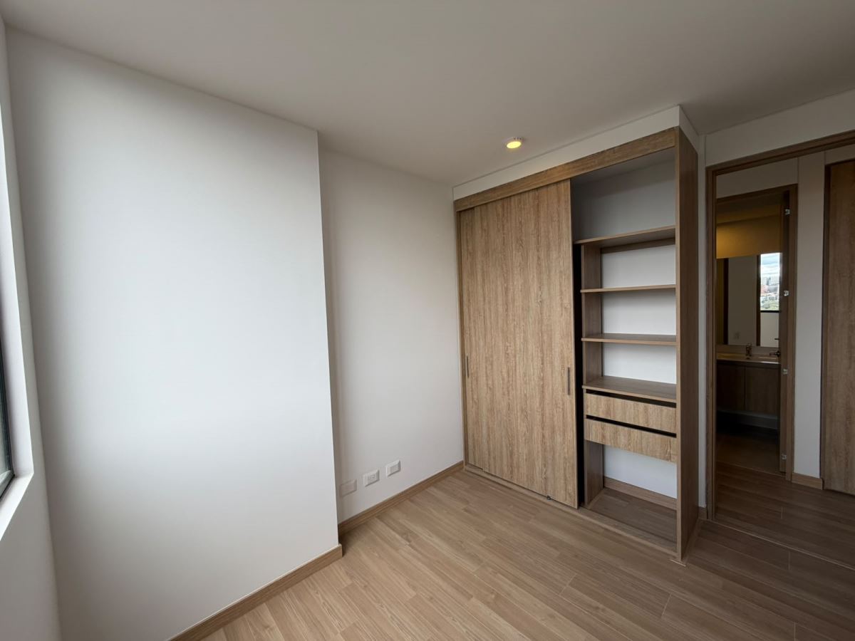 Apartamento en Arriendo - Bogota, MONTEVIDEO 6381