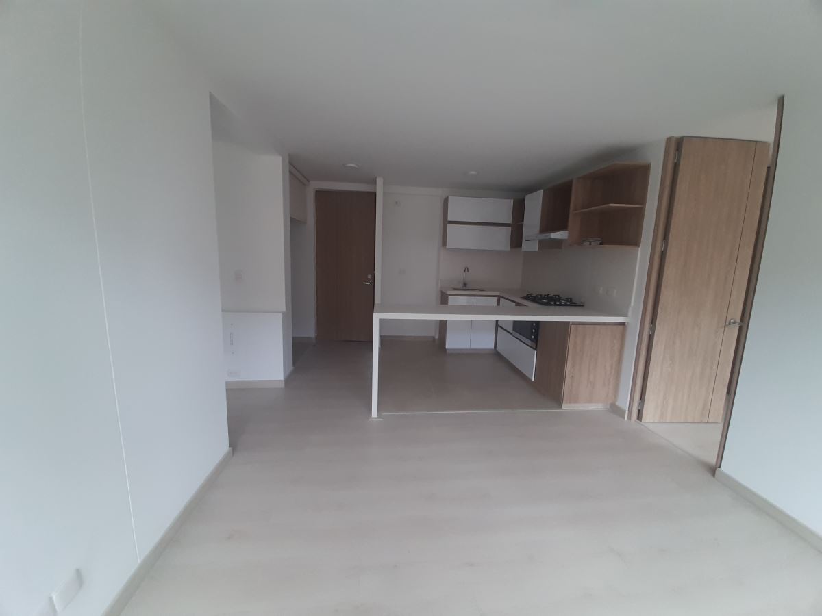 Apartamento en Arriendo - Bogota, MIRANDELA 6120