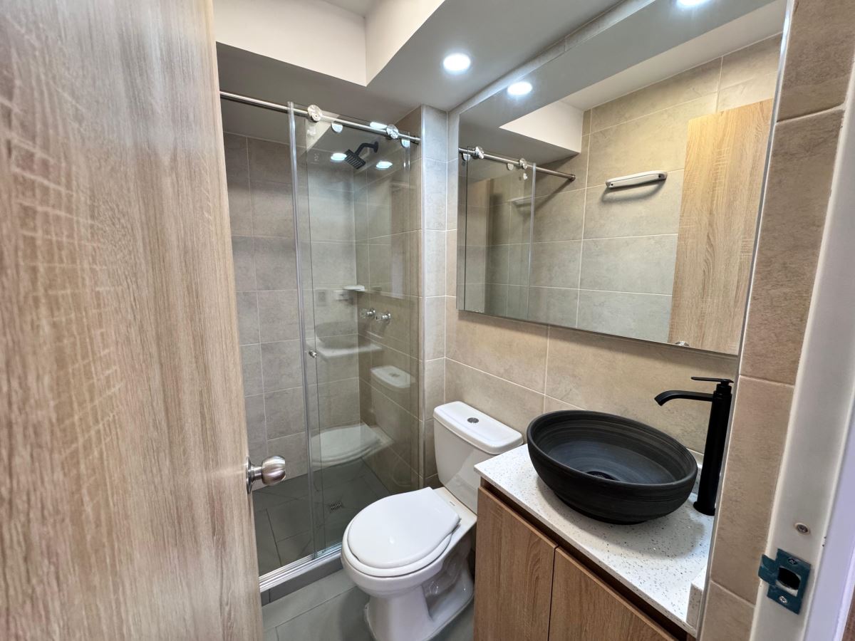 Apartamento en Arriendo - Bogota, CASTILLA 4785
