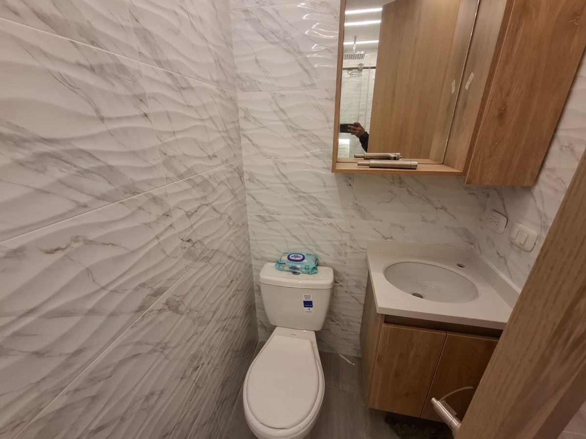 Apartamento en Arriendo - Bogota, LOS ALCAZARES 6198