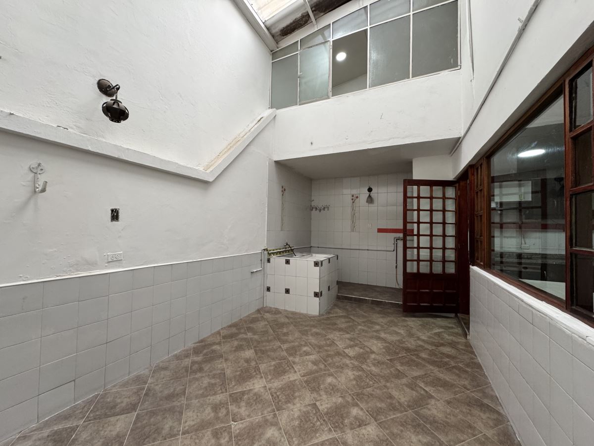 Casa en Arriendo - Bogota, SAN LUIS 1977