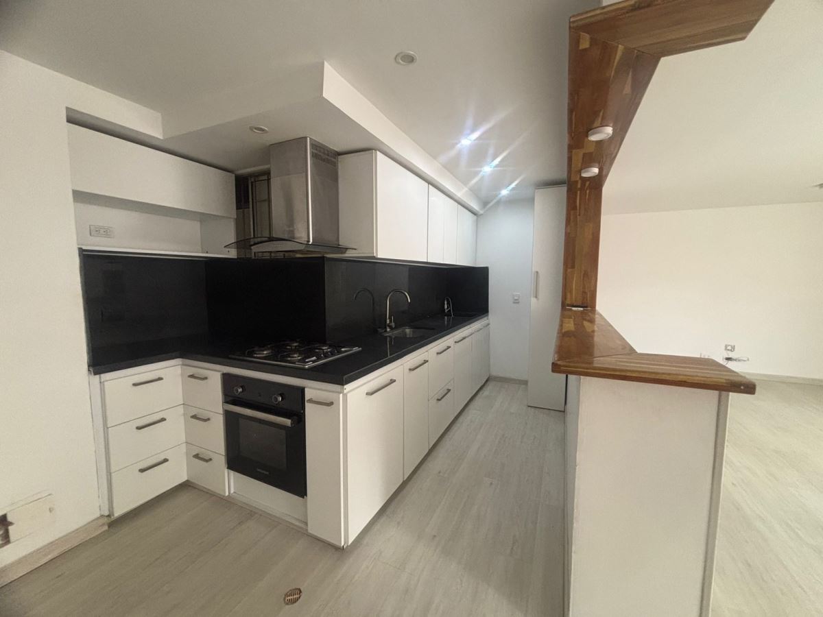 Apartamento en Arriendo - Bogota, CEDRITOS 6151
