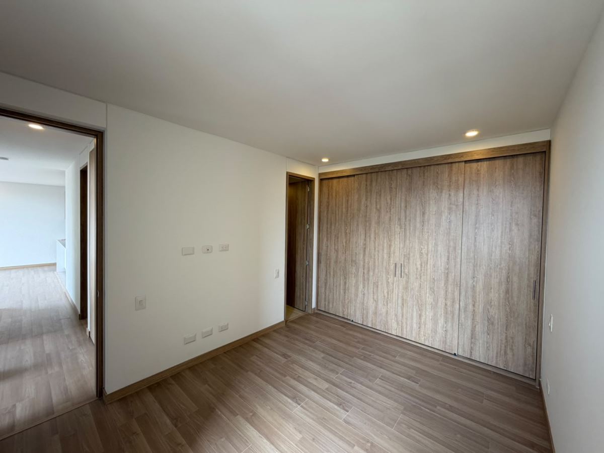 Apartamento en Arriendo - Bogota, MONTEVIDEO 6381