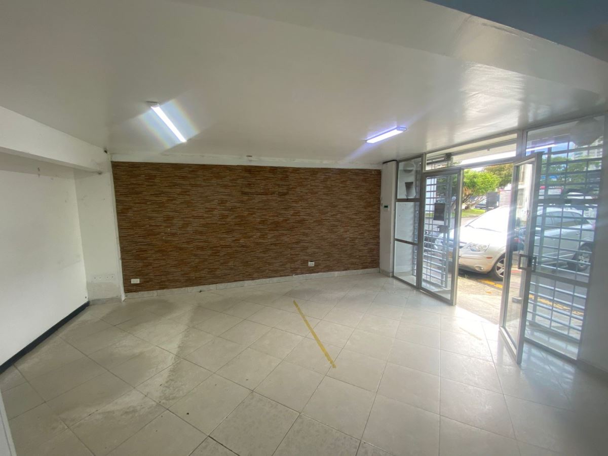 Casa en Arriendo - Bogota, POLO CLUB 4956