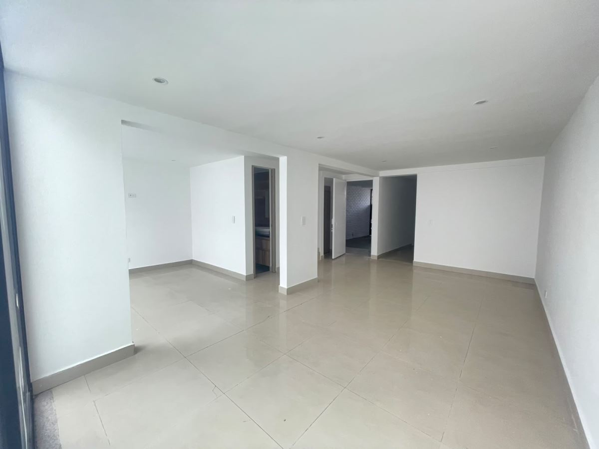 Casa en Arriendo - Bogota, PONTEVEDRA 6328