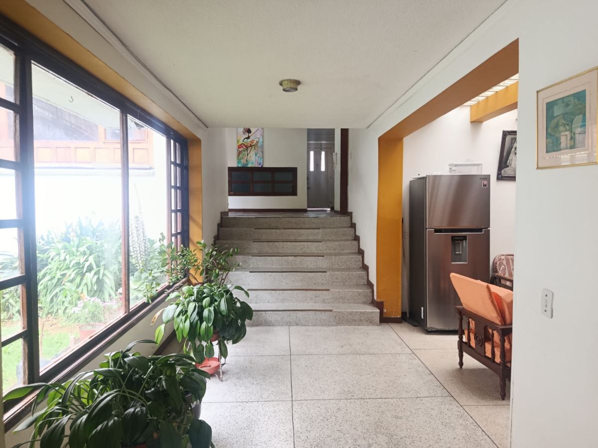 Casa en Arriendo - Bogota, EL CONTADOR 5742