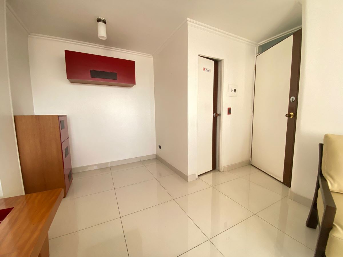 Consultorio en Arriendo - Bogota, LAGO GAITÁN 3640