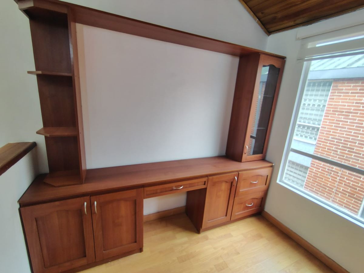 Casa en Venta - Bogota, VILLA ALSACIA 5784