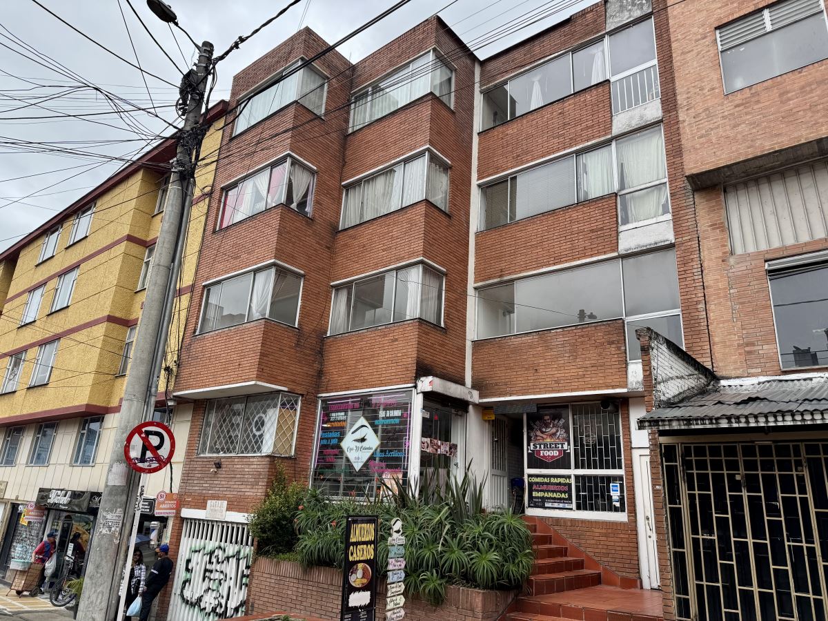 Apartamento en Arriendo - Bogota, MARLY 4457
