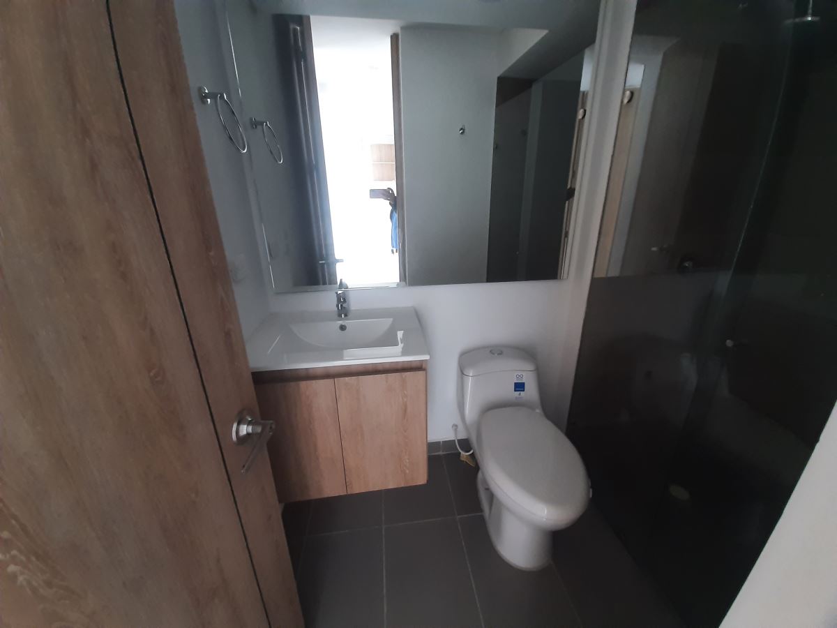 Apartamento en Arriendo - Bogota, MIRANDELA 6120