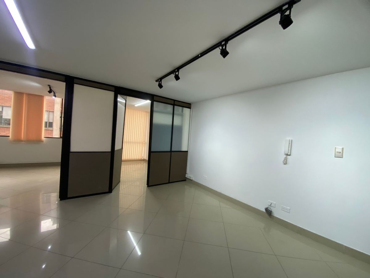Oficina en Arriendo - Bogota, LAGO GAITÁN 5384