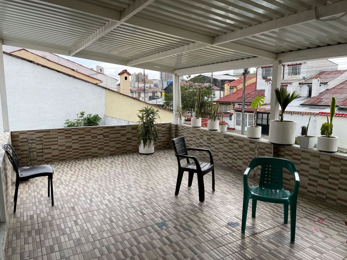 Casa en Venta - Bogota, VILLA DEL PRADO 3911