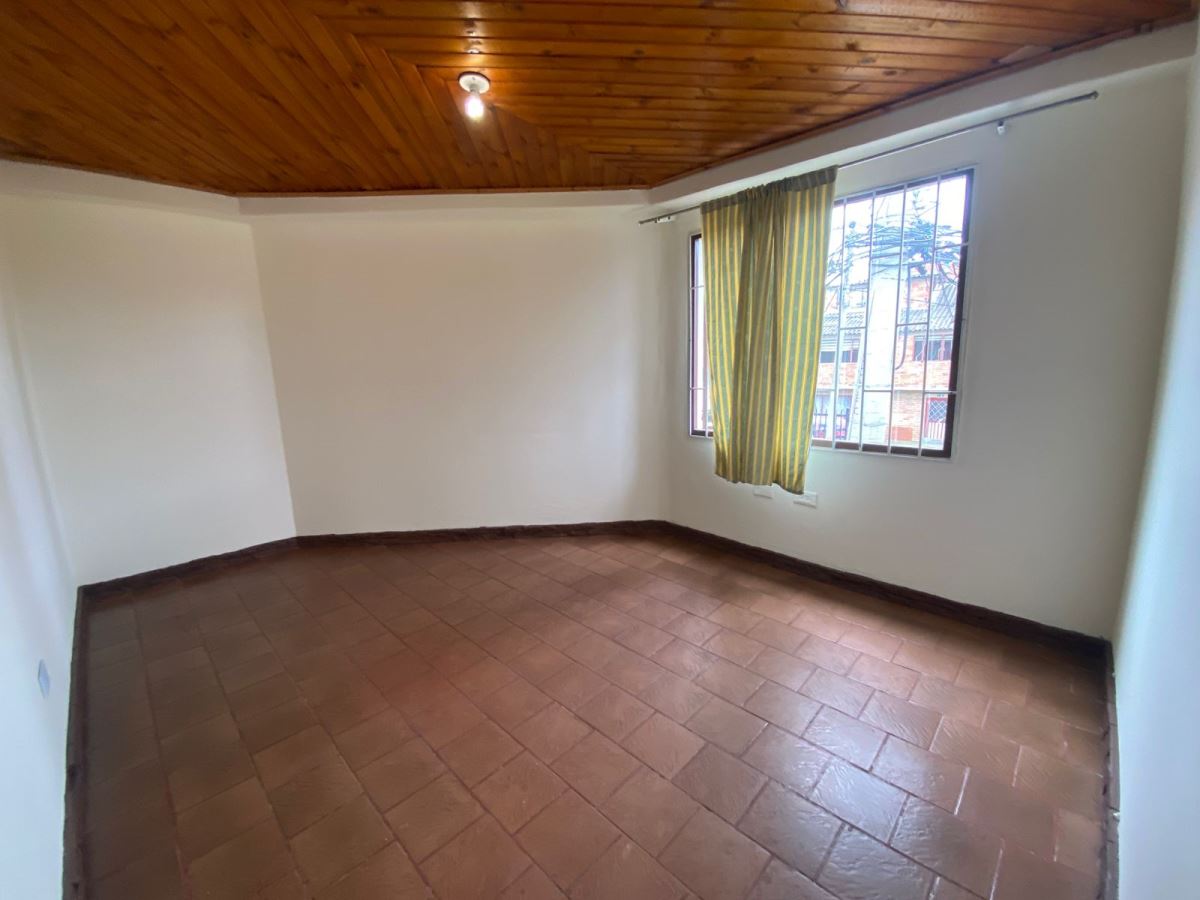 Casa en Venta - Cajica, Centro 4541