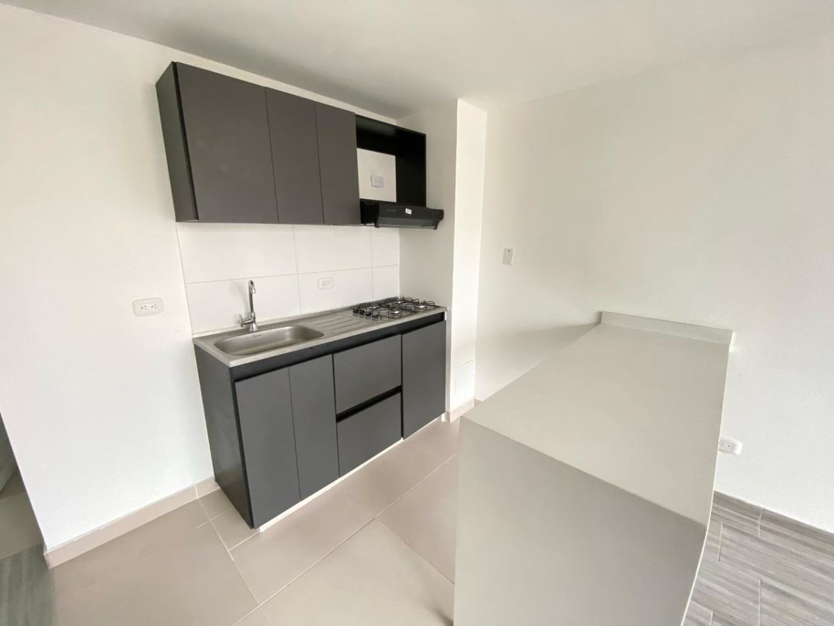 Apartamento en Arriendo - Bogota, EL REDIL 4028