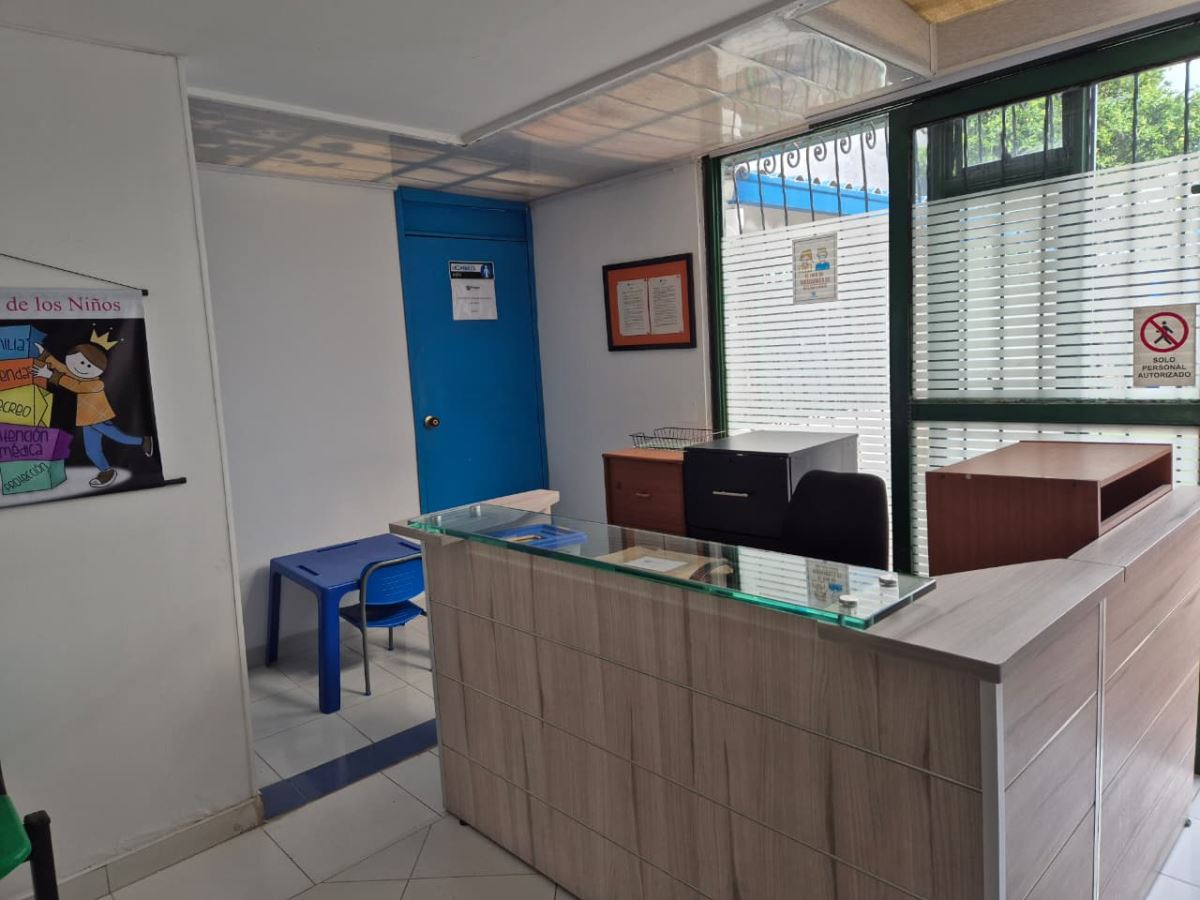 Casa en Arriendo - Bogota, CEDRITOS 4746