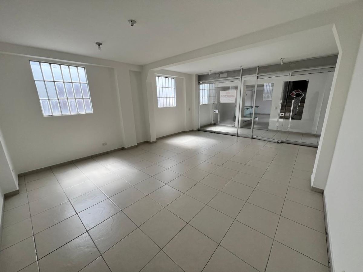 Local en Arriendo - Bogota, RICAURTE 4237