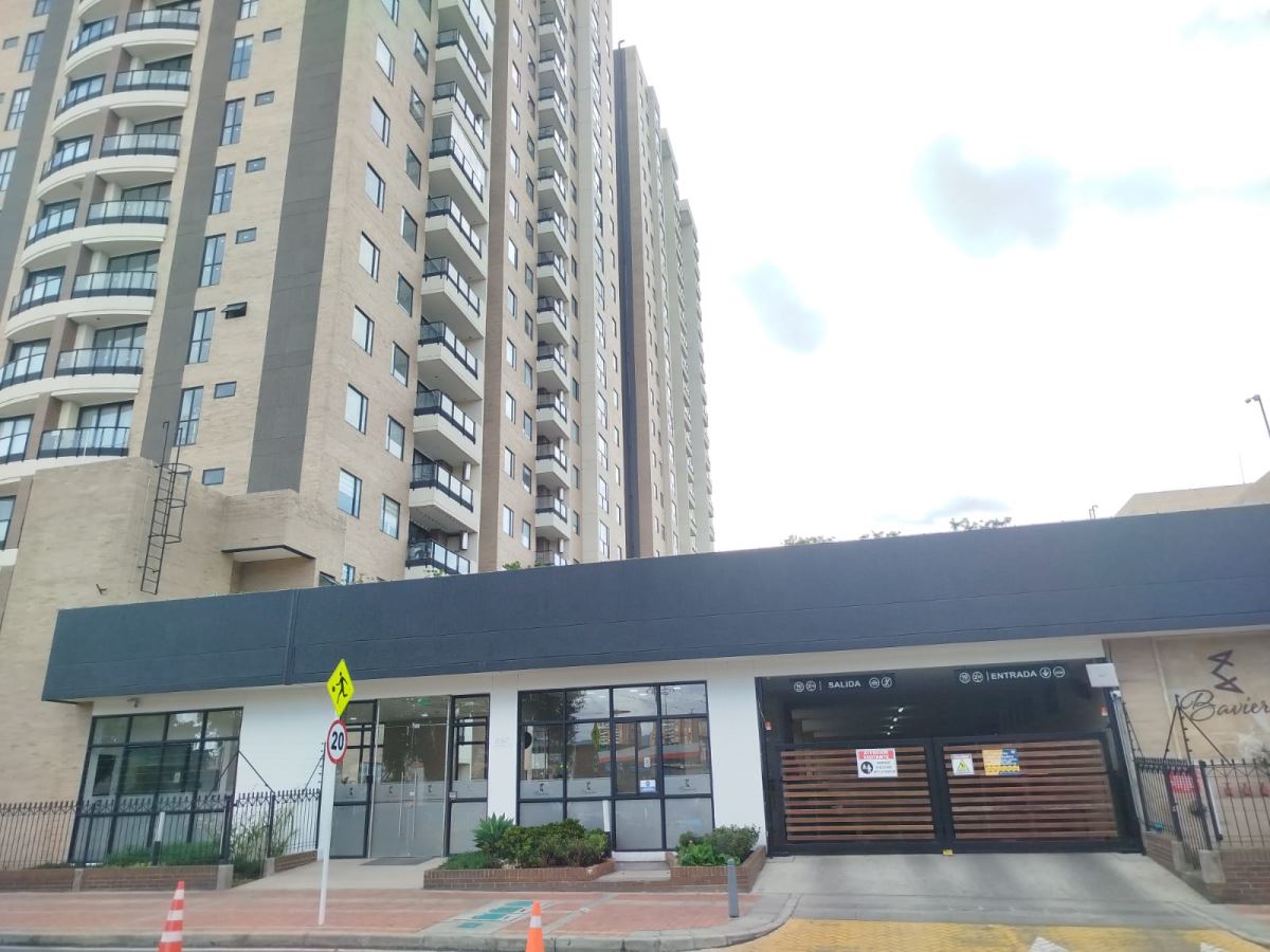 Apartamento en Arriendo - Bogota, SAN JOSÉ DE BAVARIA 4595