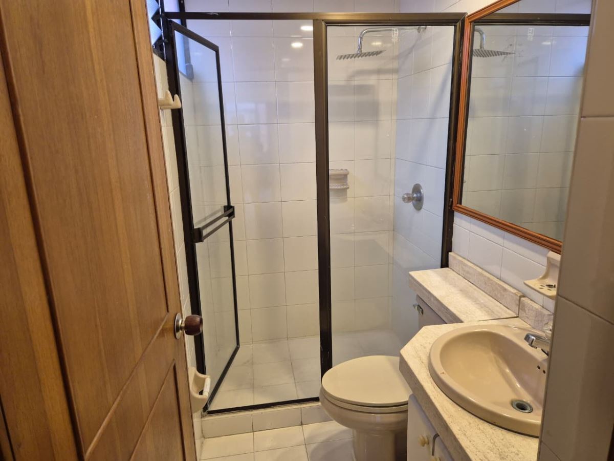 Casa en Arriendo - Bogota, CEDRITOS 5154