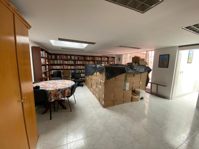 Casa en Venta - Bogota, SANTA BÁRBARA CENTRAL 2541