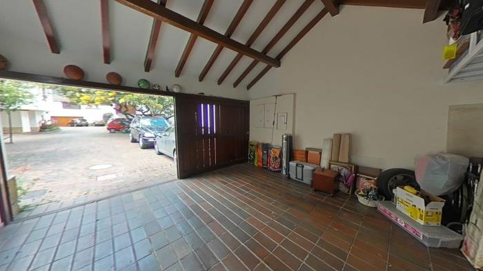 Casa en Venta - Bogota, LA CALLEJA 2436