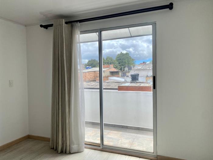 Casa en Arriendo - Bogota, EL DORADO SAN JOAQUÍN 2219