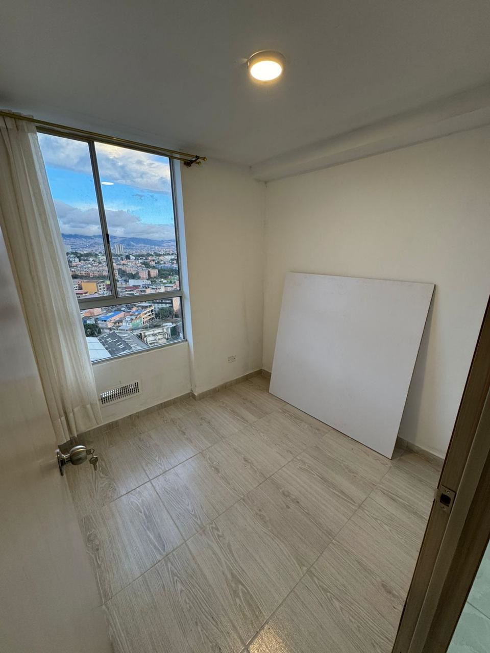 Apartamento en Arriendo - Bogota, NUEVA CASTILLA 4168