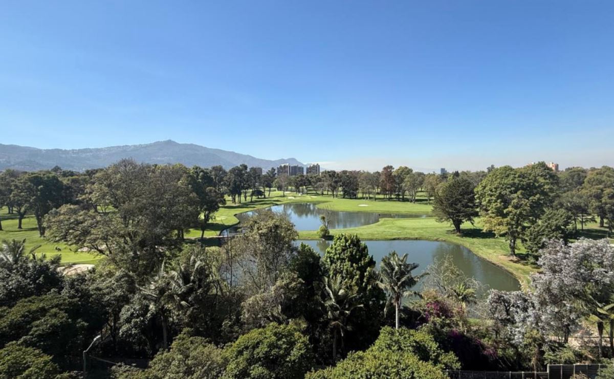 Apartamento en Arriendo - Bogota, NUEVO COUNTRY 6335