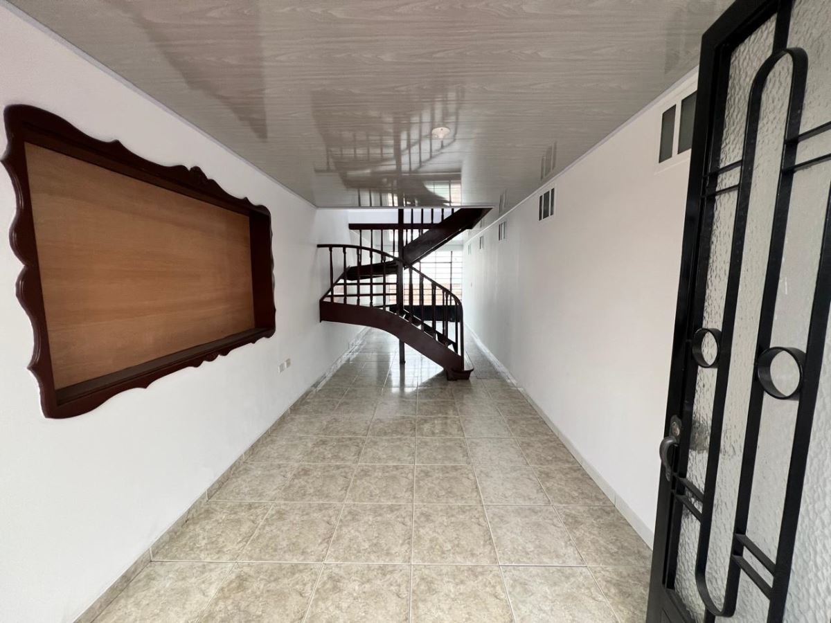 Casa en Arriendo - Bogota, SAN FELIPE 4959