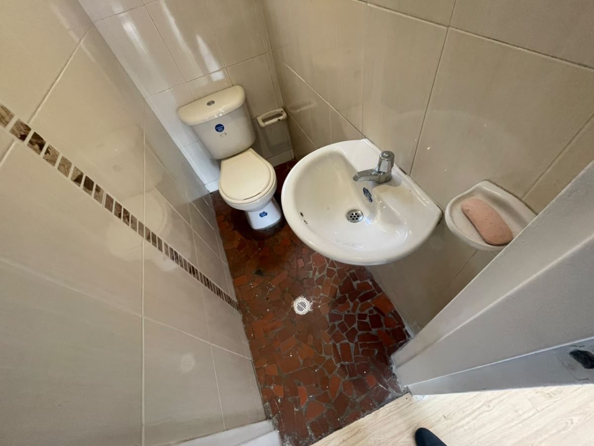Local en Arriendo - Bogota, LOS ANDES 6370