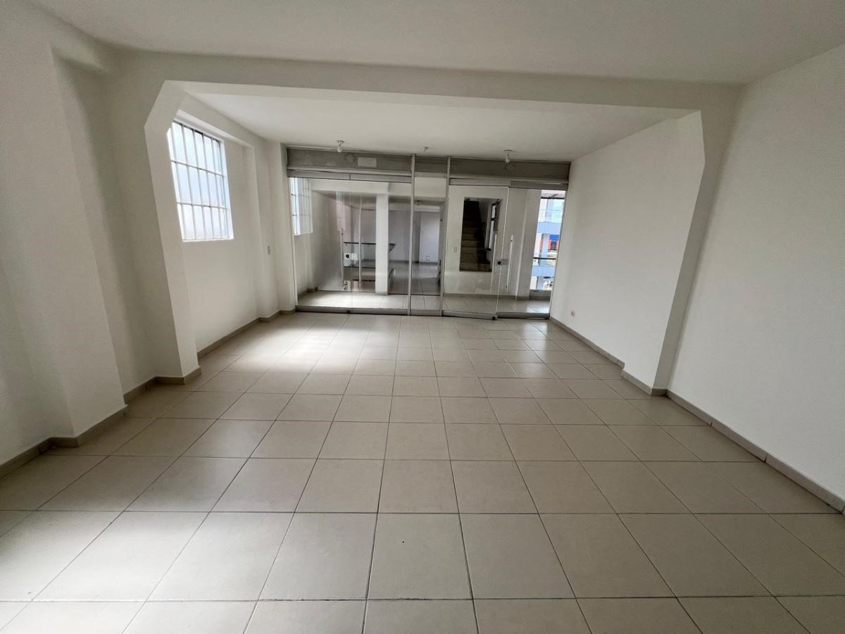 Local en Arriendo - Bogota, RICAURTE 4237
