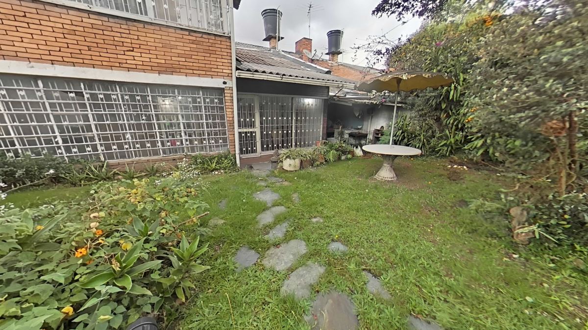 Casa en Venta - Bogota, NIZA 4438