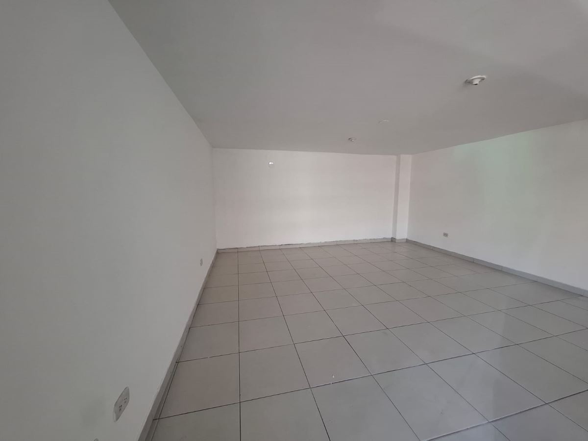 Local en Arriendo - Bogota, RICAURTE 6235