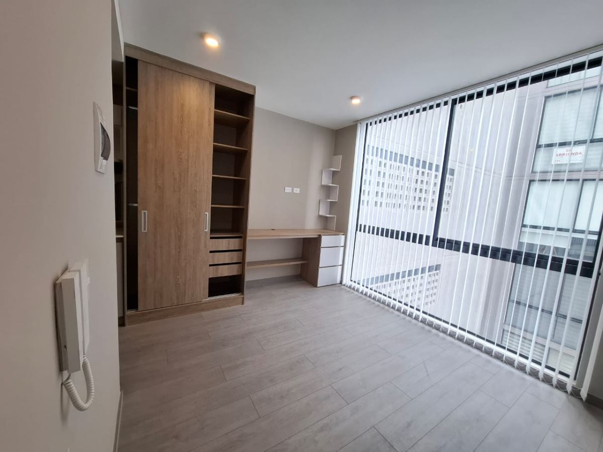 Apartamento en Arriendo - Bogota, LAS NIEVES 4598