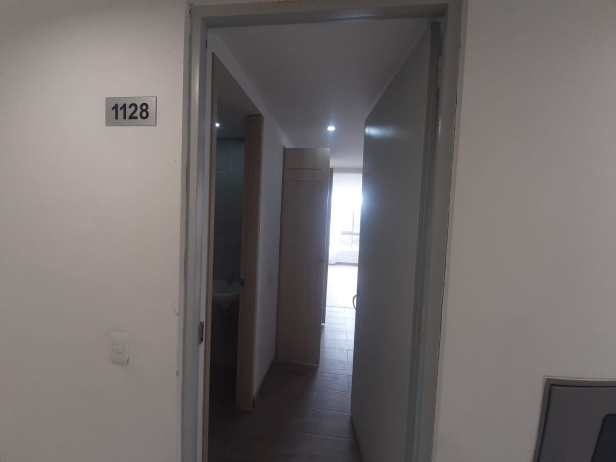 Apartamento en Arriendo - Bogota, MIRANDELA 5037