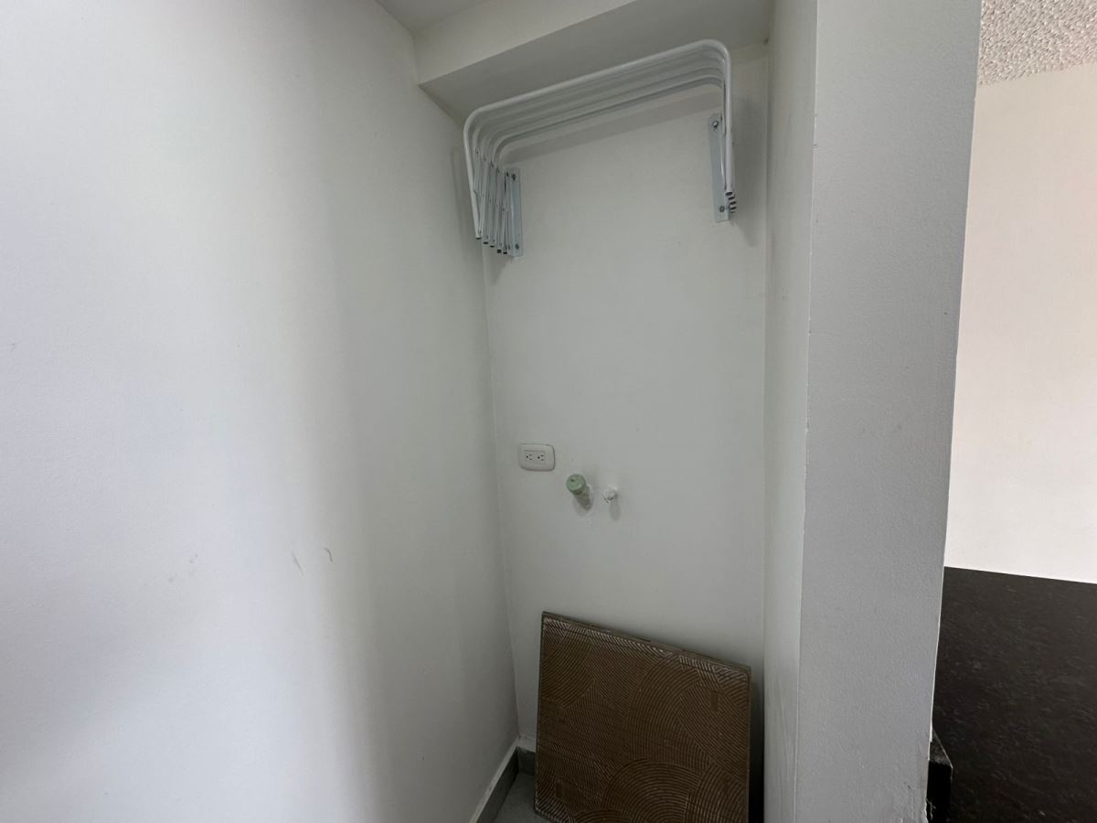 Apartamento en Arriendo - Bogota, CASTILLA 4726