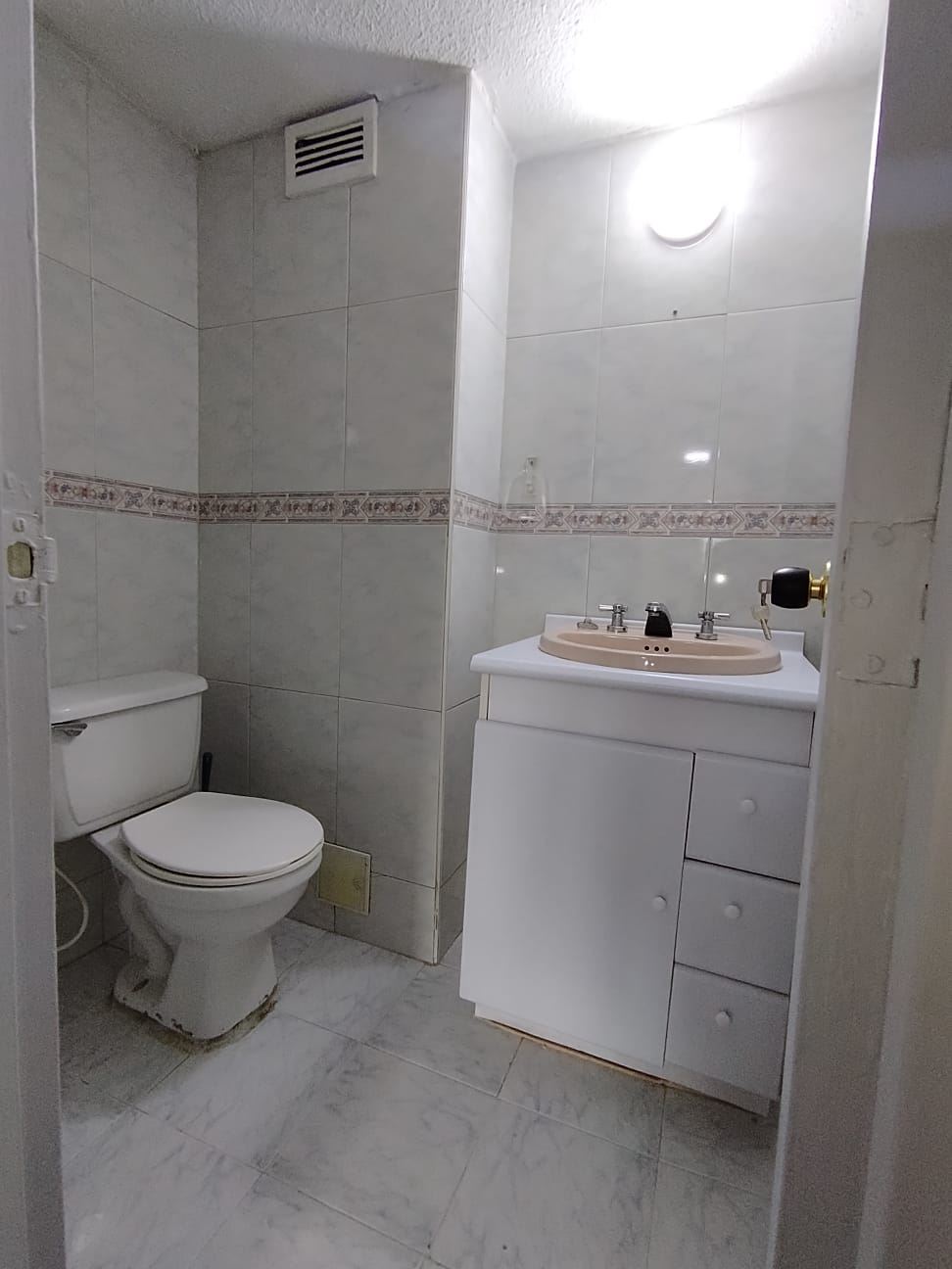 Apartamento en Venta - Bogota, COLSEGUROS 6083
