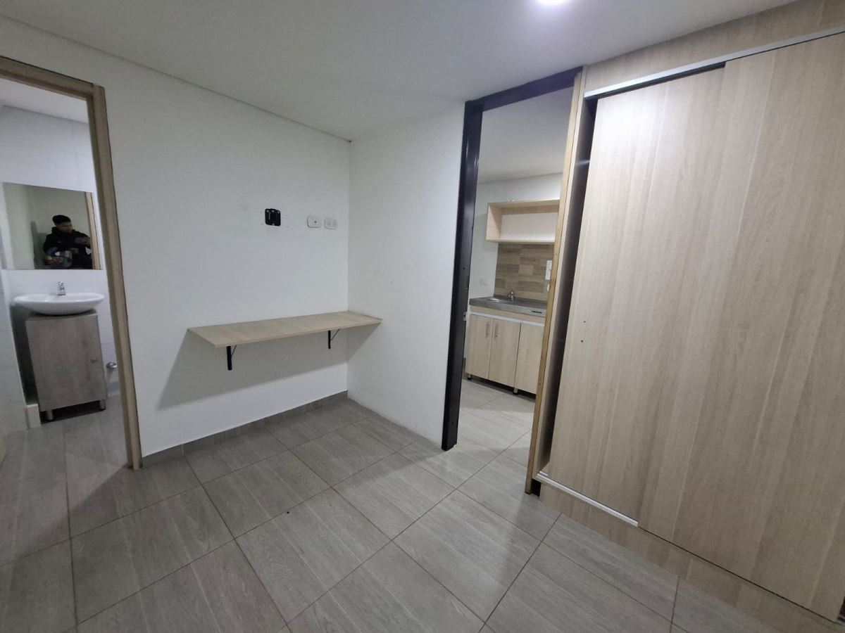 Apartamento en Arriendo - Bogota, SAMPER MENDOZA 4512