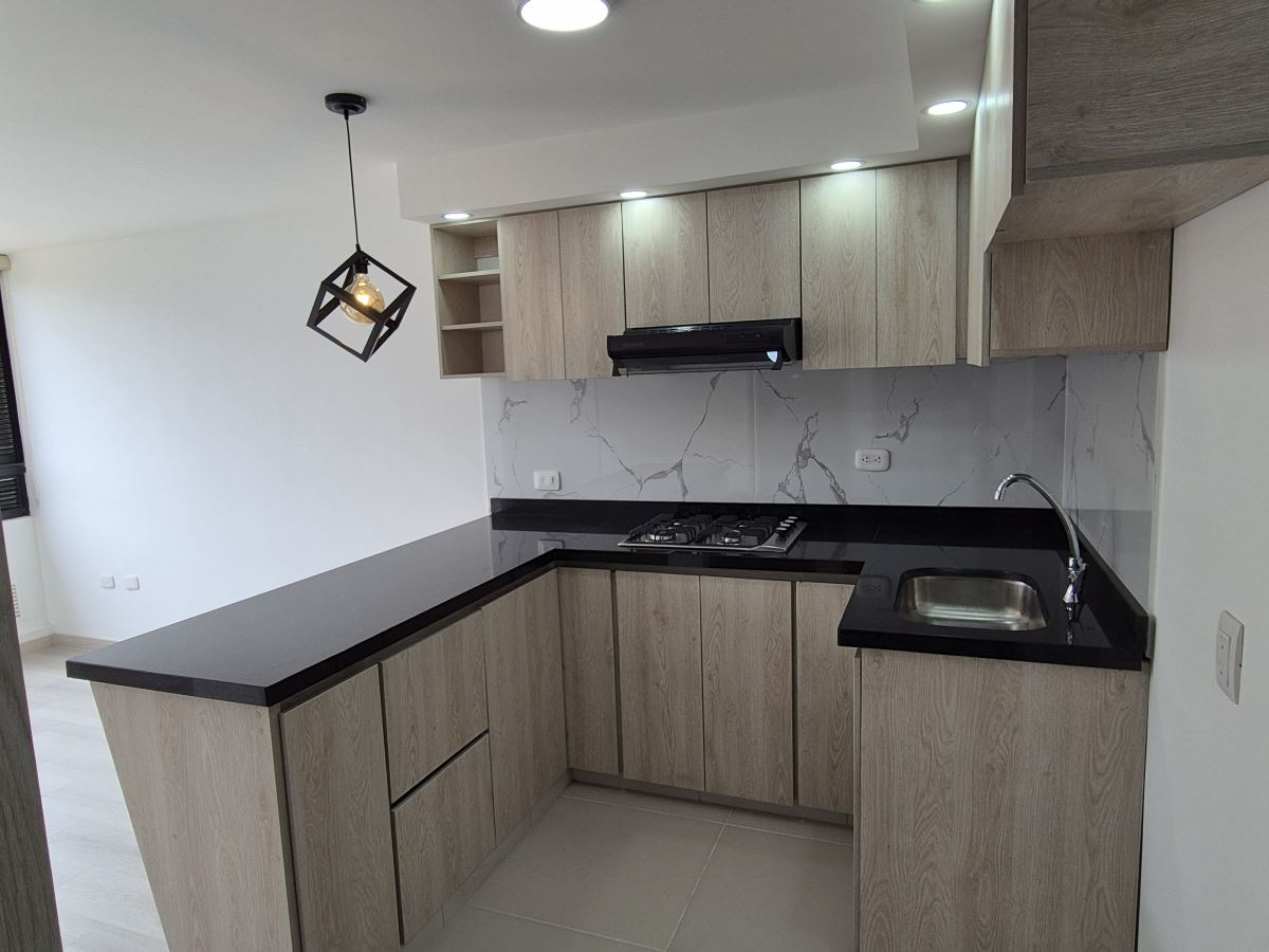Apartamento en Arriendo - Bogota, EL REDIL 4677