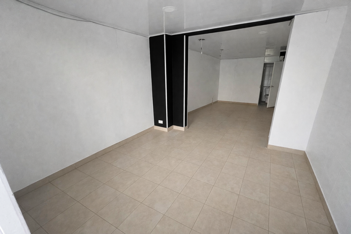 Local en Arriendo - Bogota, MIRANDELA 5353