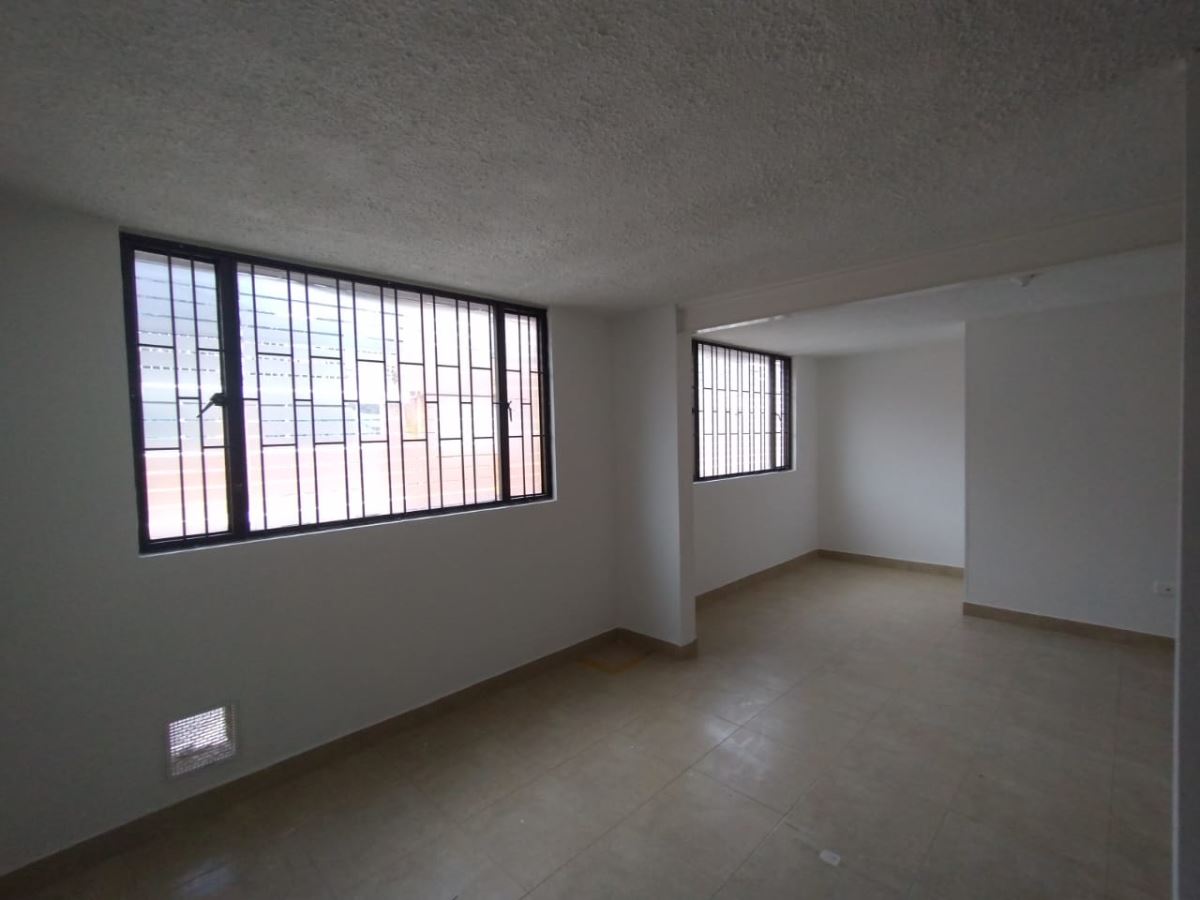 Casa en Arriendo - Bogota, CIUDAD JARDÍN NORTE 3479