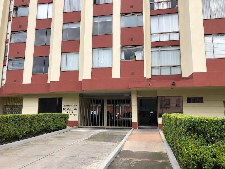 Apartamento en Venta - Bogota, LOS CEDROS 1962