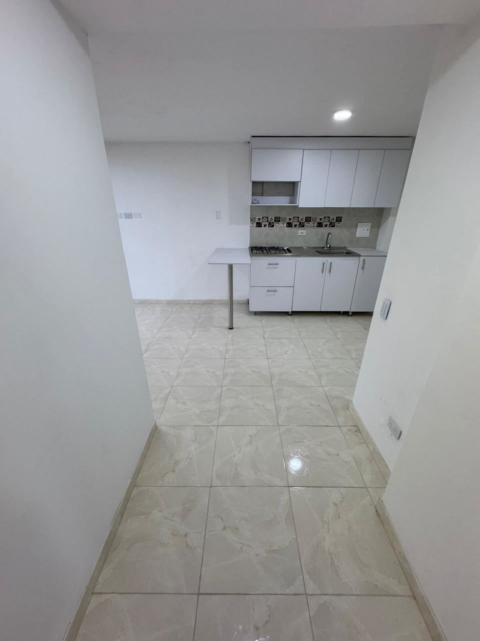 Apartamento en Arriendo - Bogota, NUEVA CASTILLA 4168