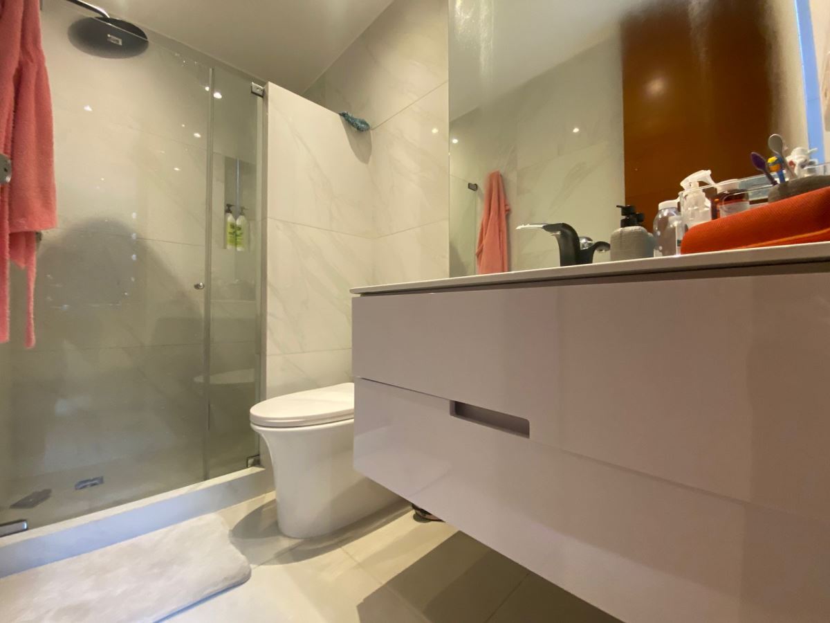Apartamento en Arriendo - Bogota, LOS ROSALES 4363