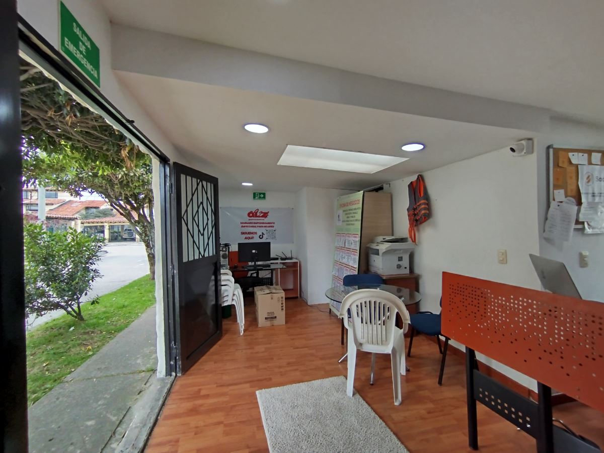 Local en Arriendo - Bogota, COLINA NORTE 4415