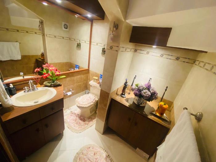 Casa en Venta - Bogota, EL CONTADOR 2384
